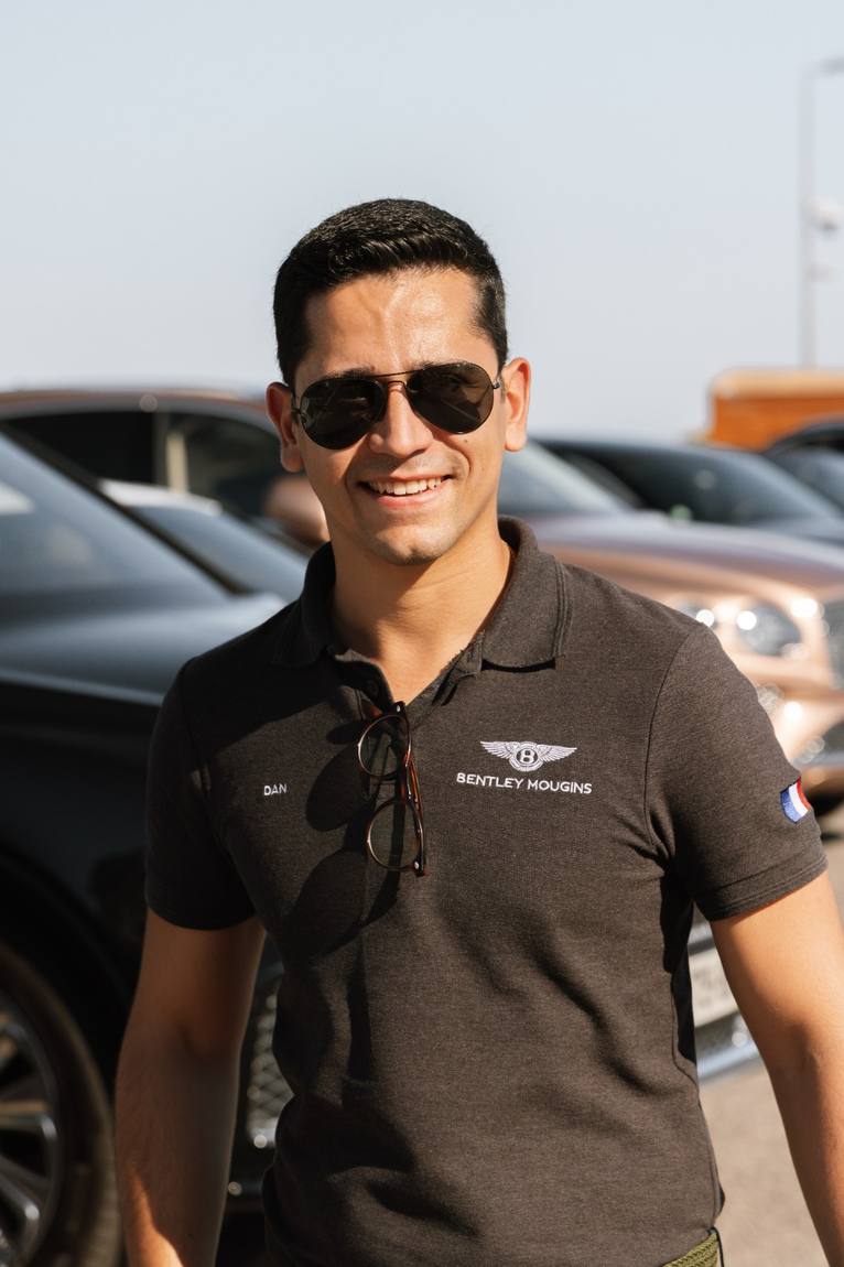 Portrait chez Bentley Mougins — DMOTORS